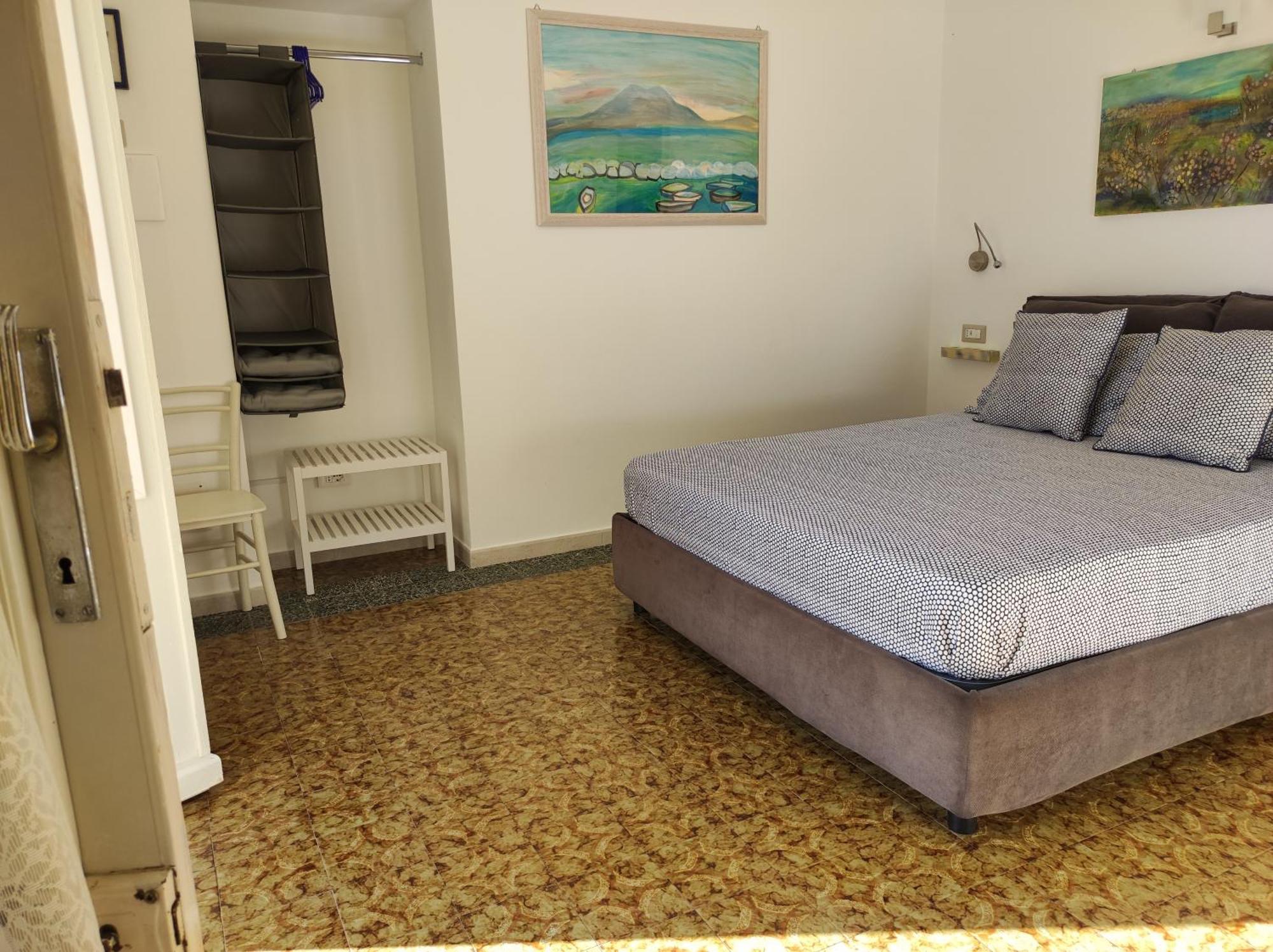 Il Giardino Di Tatiana Rooms & Breakfast Ла-Маддалена Номер фото